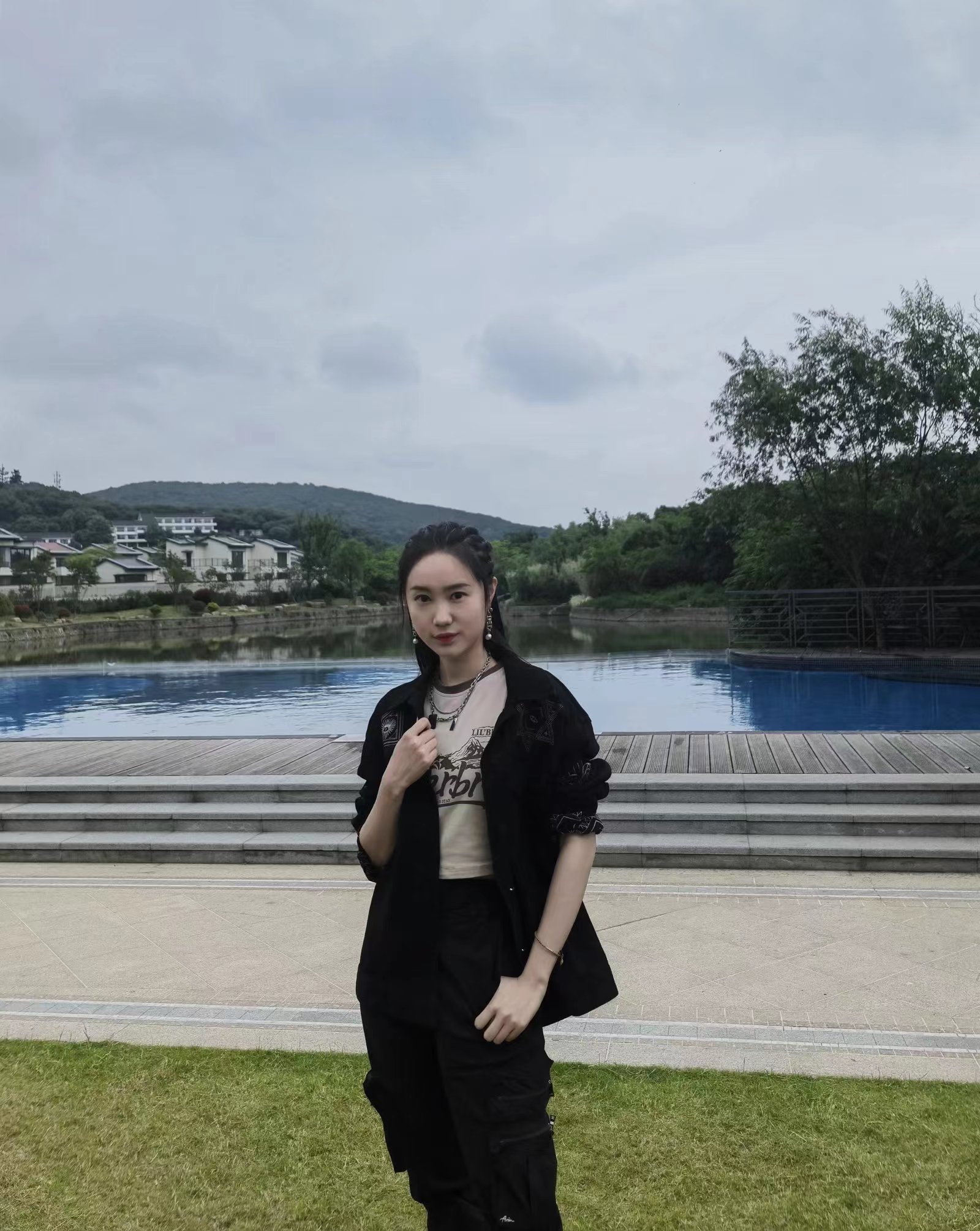 邓秋婷(邓秋婷 血族末裔 漫天使)